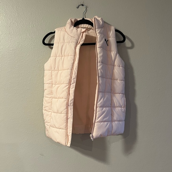 Puma Light Pink Puffer Vest - Picture 3 of 5